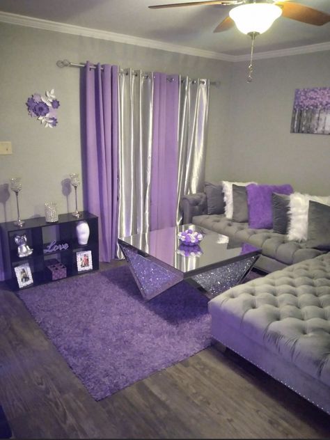 Purple Living Room Apartment, Black Grey And Lavender Living Room, Purple House Decor Ideas, New Apartment Color Schemes, Simple Glam Bedroom Decor, Decorated Apartment Living Room, Black And Purple Living Room Ideas, Black Women Living Room Ideas, Boyfriend And Girlfriend Apartment Decor