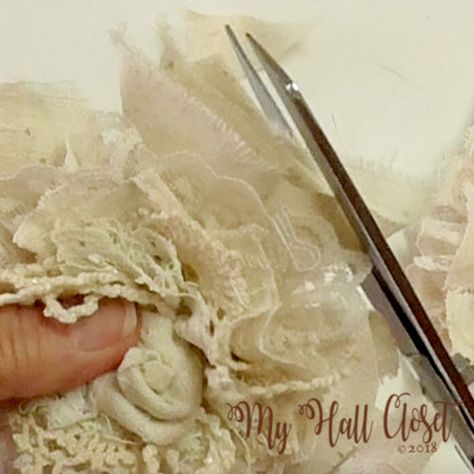 How to Make Shabby Flowers - Use Old Lace, Linens, and Buttons Shabby Fabric Flowers Diy, Lace Trim Projects Ideas, Upcycling, Linen Flowers Diy, Shabby Chic Flowers Diy, How To Make Flowers Out Of Ribbon Diy, Shabby Flowers Diy How To Make, Shabby Chic Flowers How To Make, Shabby Chic Clothes Vintage