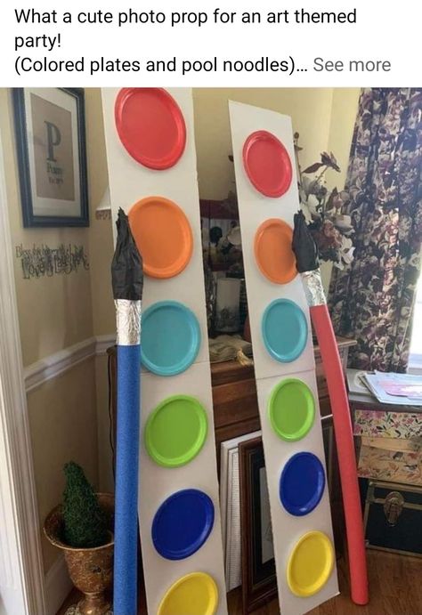 Decoration Creche, Art Themed Party, Colored Plates, Painting Birthday Party, Birthday Traditions, Painting Birthday, Party Plan, Art Birthday Party, Pool Noodles