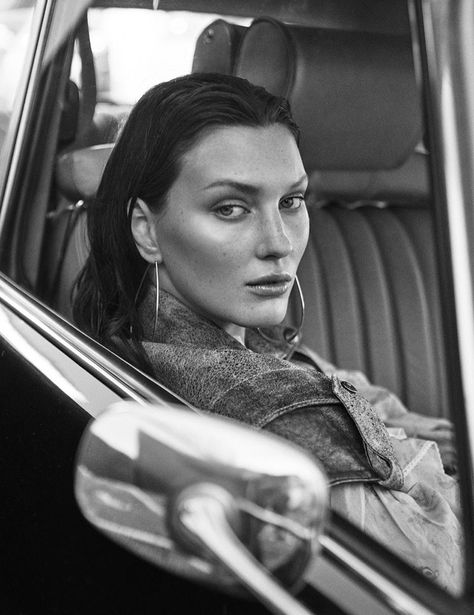 Veroniek Gielkens graces the pages of Mujer Hoy’s May 4th, 2019, issue. Photographer Jonathan Segade (Lighthouse Photographers Agency) captures the brunette in a wardrobe full of neutral hues. Styled by Jose Herrera, Veroniek channels relaxed yet elegant vibes posing in a vintage car. She wears the designs of Max Mara, Hermes and Coach 1941 amongst others. | Fashion Gone Rogue Old School Car Photoshoot, Classic Car Photoshoot, Car Editorial, Car Photoshoot, Car Poses, School Car, May 4th, Vintage Photoshoot, Portrait Photos