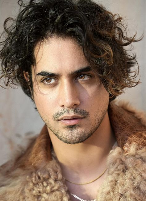 Avan Jogia, Avan Jogia Aesthetic, Zombieland Double Tap, Isabella Ferreira, Dorian Havilliard, A Girl Like Me, Feminine Art, Tv Movie, The Cw