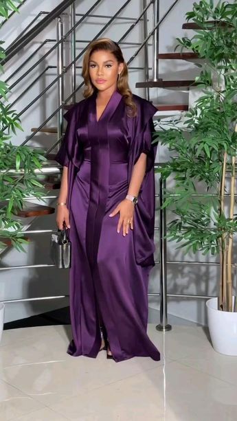 Visit website to order yours Duchess Silk Dress, Boubou Gown, Magenta Fashion, Boubou Styles For Women, Bubu Gown Styles, Nigerian Dress, Modest Dresses Fashion, Chic Dress Classy, 2piece Outfits