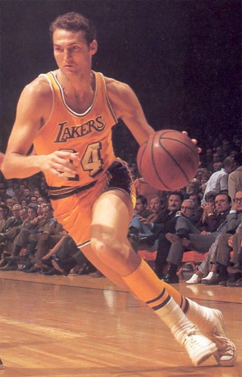 The original photo that the NBA logo is based on - 9GAG Jerry West, Logo Design Love, Lakers Basketball, Nba Logo, Nba Legends, Basketball Legends, Sports Hero, Larry Bird, Love And Basketball