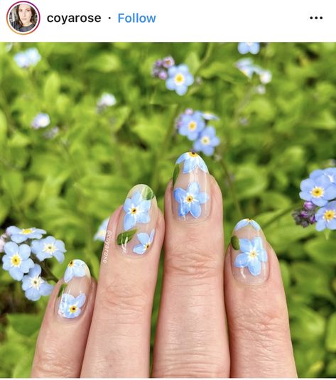 Forget-Me-Nots Polka Dot Nails, Short Nails Designs Summer, Short Nails Art Ideas, Acrylic Short Nails, Designs Short Nails, Short Nails Summer, Nails Art Ideas, Nail Acrylic, Manicure Nail Designs