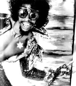 Parliament Funkadelic, Bootsy Collins, Fela Kuti, Funk Bands, George Clinton, Old School Music, Vintage Black Glamour, Music Pics, Music Images