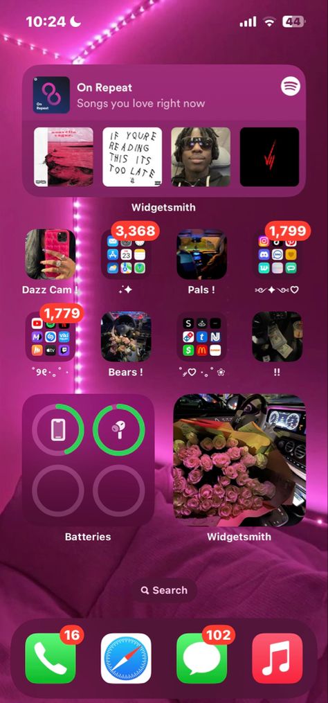 Organisation, Pretty Wallpaper Ipad, Ipad Lockscreen, Organize Phone Apps, Ipad Essentials, Custom Ipad, Iphone Wallpaper Ios, Iphone Home Screen Layout, Iphone Obsession