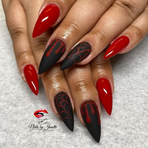 Long Gel Nails Ideas Fall, Coffin Shape Nails Designs Halloween, Holloween Nails 2022 Almond, Spooky Pointy Nails, Halloween Nails Simple Coffin, Halloween Nails Pretty, Halloween Coffin Shaped Nails, Black Witchy Nails Coffin, Acrylic Nail Designs Halloween Simple