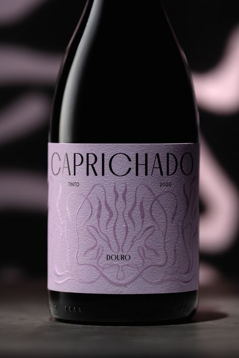 Caprichado Wine – Packaging Of The World Wine Label, Elegant Wine Label, Wine Packaging Design, Wine Label Design, Wine Packaging, Wine Labels, Wine Making, Bottle Design, Organic Shapes
