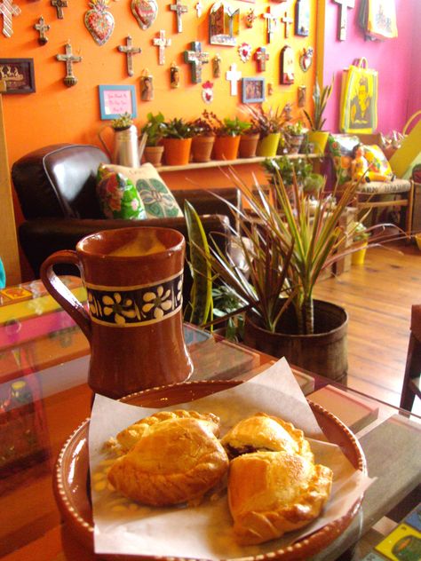 Puerto Rican Coffee, Mexican Folk Art Decor, American Interior Design, Spanish Coffee, Latin Culture, Opening A Cafe, American Foods, Seattle Coffee, Mexican Bread