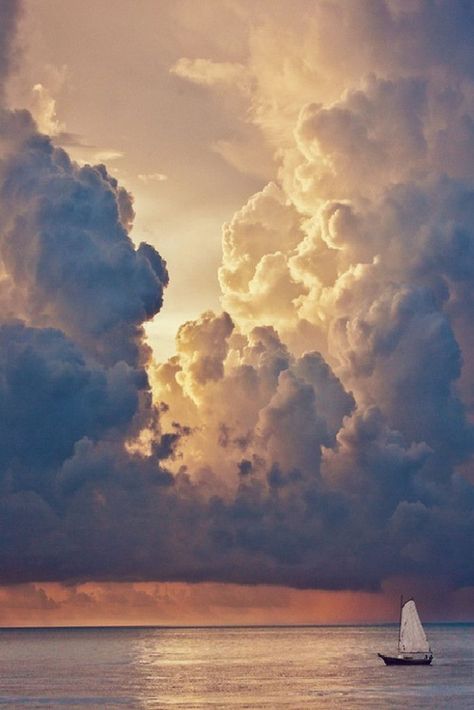 Cloudy Weather, Cloud Photos, Clouds Photography, Cloud Art, Sky Painting, Cloud Painting, Pretty Sky, Wallpaper Collection, Alam Yang Indah