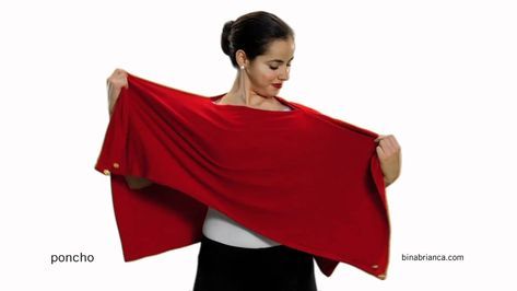 Poncho From Scarf Diy, How To Make A Poncho From A Scarf, How To Wear A Poncho, How To Style A Poncho, How To Make A Poncho, Make A Poncho, Wrap Dresses Diy, Vestido Convertible, Scarf Cape
