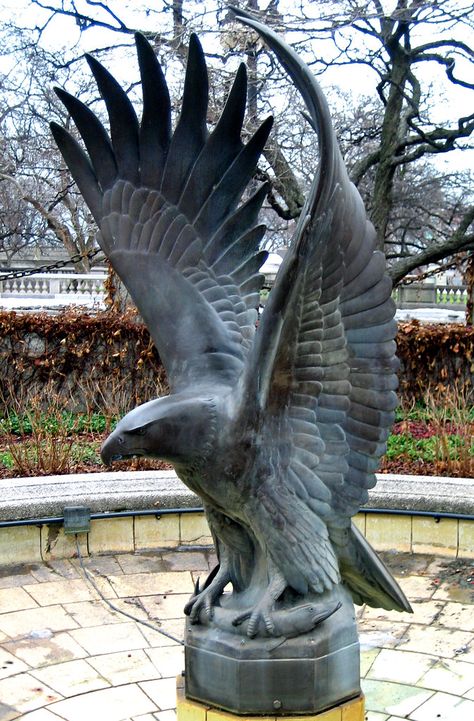 Iron Eagle | Statue of an eagle in Grant Park off Michigan A… | Flickr Garden Statues For Sale, Aigle Royal, Iron Eagle, Symbol Of Freedom, Eagle Statue, Eagle Drawing, Eagle Pictures, Statues For Sale, Grant Park