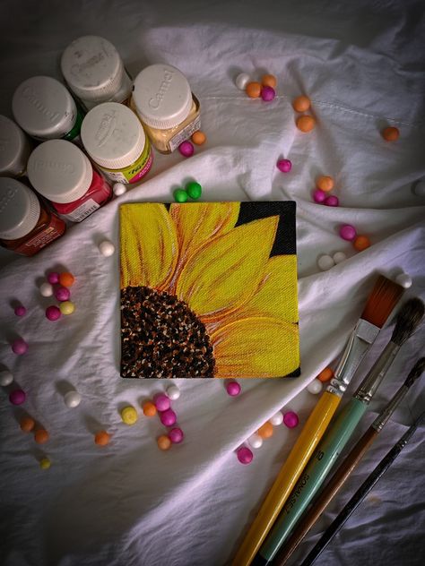 Mini Fall Canvas Paintings, Yellow Acrylic Painting Ideas, Mini Canvas Sunflower, Big Canvas Painting Ideas Acrylic, Acrylic Painting Sunflower, Artist Room, Canvas Painting Acrylic, Mini Canvas Painting, Fall Canvas Painting