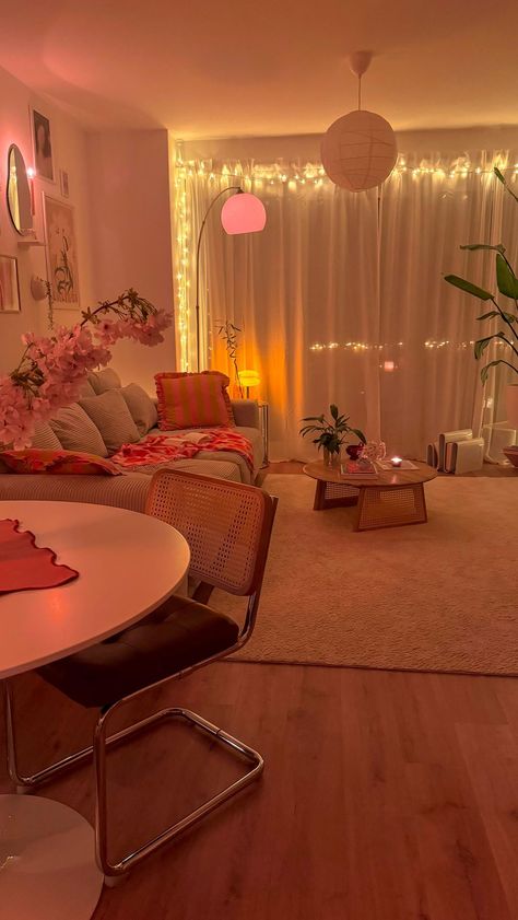 Living Room., Living Room Designs Cute, Room Decor Ideas Living Room, Girly Hangout Room, Lighting For Bedroom Ideas, Pink Studio Apartment Aesthetic, Cozy Dream Home, Aesthetic Cute Living Room, Small Apartment Designs