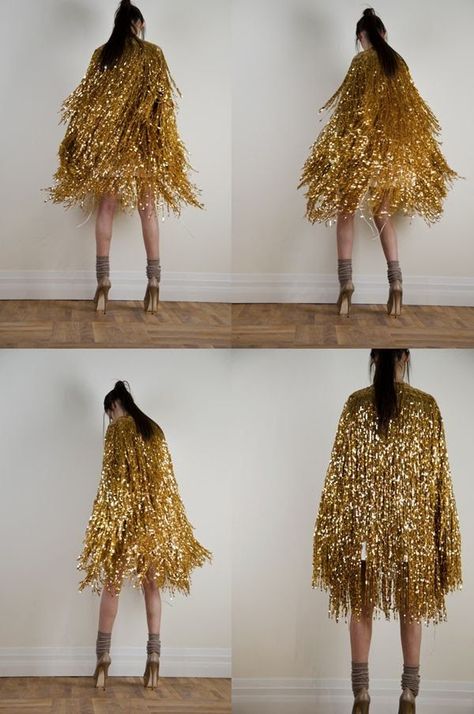 Simple Lovely: 7000 Strands of Tinsel (And Other Ways I *Tried* To Simplify in December) Mode Editorials, Festival Chic, Look Festival, Textil Design, Outfit Chic, Gold Fringe, Vogue India, Ropa Diy, Gold Sequins