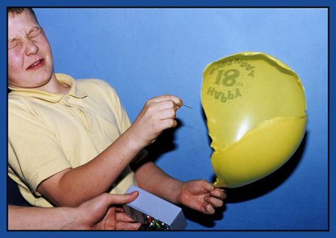 high speed photo of balloon popping High Speed Camera, Balloon Popping, Balloon Pop, Poor Children, 3d Printers, Take A Breath, Interesting Stuff, Funny Things, High Speed