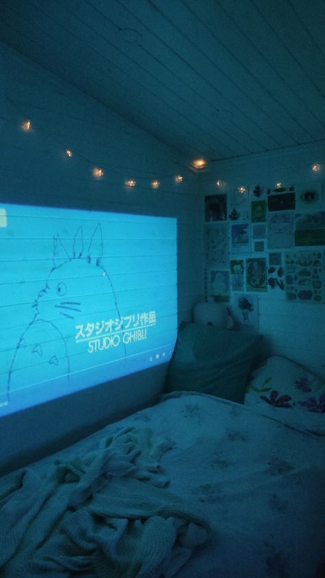 Studio Ghibli Party, Projector In Bedroom, Room Redesign, Mini Projector, Anime Room, Cute Room Ideas, Gamer Room, Pretty Room, Dream Room Inspiration