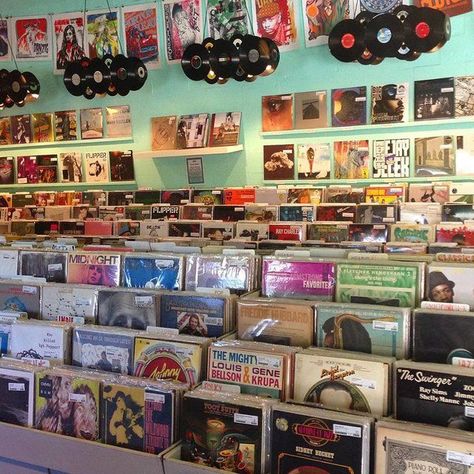 Best Record Shops in America. One from home and they others a must visit. Record Players, Vinyl Record Shop, Vinyl Aesthetic, Music Nerd, Record Shop, Vinyl Music, Record Collection, Record Player, Vintage Music