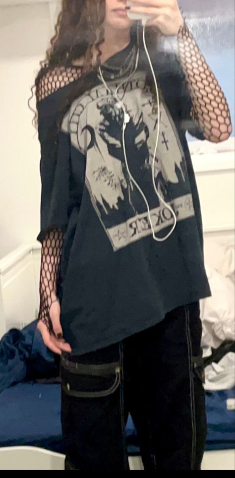 Emo Outfits Fishnet, Fishnet Tshirt Outfits, Fishnet Sleeves Under Shirt Outfit, Black Fishnet Top Outfit, Fishnets As Top, Fishnet Outfits Men, Oversized Shirt With Fishnets, Goth Outfits With Fishnets, T Shirt And Fishnets Outfit