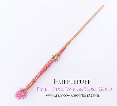 Oh my gosh! Its amazing! Harry Potter Wands Oc, House Hufflepuff, Harry Potter Wands, Pixie Wings, Harry Potter Oc, Witch Wand, Wizard Wand, Harry Potter Hufflepuff, Harry Potter Wand