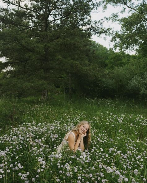 @macycastetter fairy princess flower queen!!🧚🏻‍♀️✨💐 - - - - - - keywords - senior, senior pictures, class of 2025, 2025 senior, documentary, storytelling, photographer, storytelling photography Documentary Senior Pictures, Princess Senior Pictures, Fairytale Senior Pictures, Dreamy Photoshoot, Class Of 2025, Princess Flower, Storytelling Photography, Pics Inspo, Fairy Princess