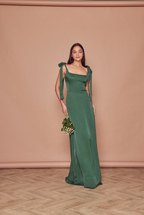 Dark Green Halter Neck Dress, Silk Maid Of Honor Dress, Forest Green Dress Bridesmaid, Floor Length Green Dress, Green Occasion Dress, Black Tie Wedding Guest Dress Green, Contemporary Bridesmaid Dresses, Halter Neck Bridesmaid Dresses Satin, Bridesmaid Dresses Square Neckline