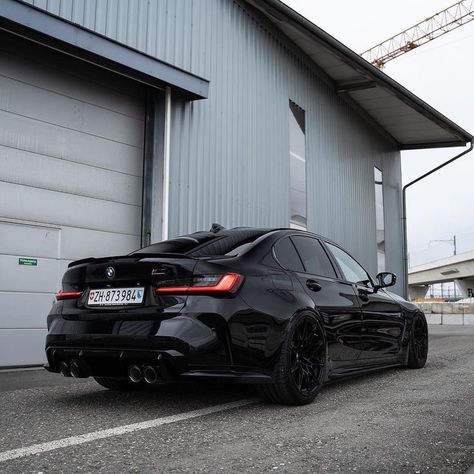 Blacked Out Cars, Бмв X6, Dream Cars Bmw, Bmw 330i, Bmw Wallpapers, Dream Cars Jeep, Lovely Car, Bmw Love, Bmw Series