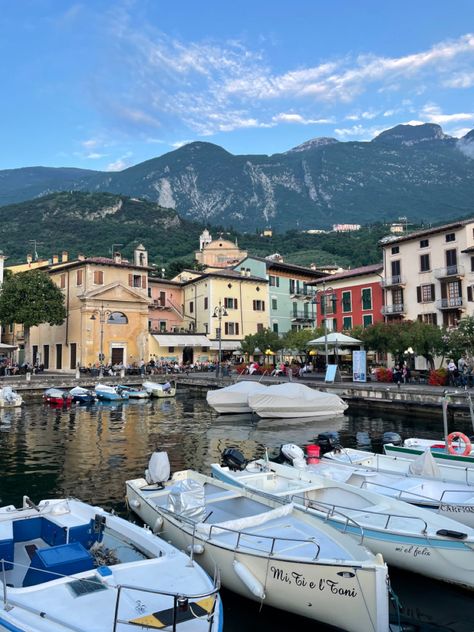 lake garda Lake Garda, Lake Garda Italy Aesthetic, Lake Garda Aesthetic, Lake Garda Italy, Garda Lake, Italian Life, Hotel Booking, Italy Aesthetic, Italian Summer