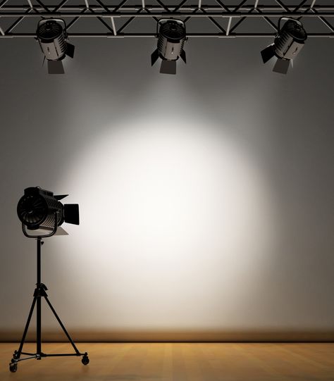 Features and Tips for Buying Studio Lights Photography Studio Equipment, Theater Spotlight, Portable Photo Studio, Ruangan Studio, Vintage Theater, Photography Studio Design, Photo Png, Home Studio Photography, Photo Studios