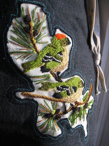 2011 January · Recycled Crafts | CraftGossip.com Vintage Embroidery, Embroidery Jeans Diy, Reverse Applique, Textiles Techniques, Embroidery Inspiration, Crazy Quilts, Upcycle Clothes, Embroidery Applique, Vintage Linens