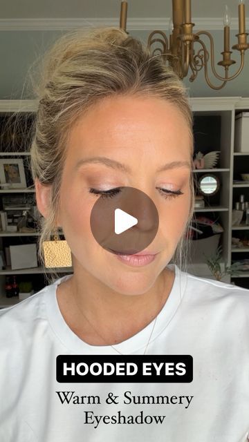 Laura Mosley | Southern Girl | Simple Makeup Routines on Instagram: "This eye combo looks great on any color eyes! Perfect for a warm and summery look! 

Comment “summer” to get this shadow look and brush sent to you!

Seint Shades Used:
Bubba
Coco 
Soulmate 

Seint Eyeshadow Brush (double sided)

Mascara is Thrive Liquid Lash Extension (tubing mascara)

All of these eyeshadows fit in my customized makeup compact that houses the rest of my face routine as well! I can also help match you to your shades and build a personalized palette just for you! 

Go to lauramosbeauty.com to get started!" Hooded Eyeshadow, Simple Eyeshadow Looks, Thrive Cosmetics, Eyeshadow For Hooded Eyes, Eye Makeup For Hooded Eyes, Makeup Tips Eyeshadow, Summer Eyeshadow, Makeup Routines, Summer Eye Makeup