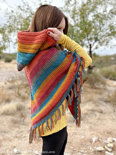 Easy All Double Crochet Hooded Poncho - Hooked on Homemade Happiness Ponchos, Amigurumi Patterns, Crochet Hooded Poncho, Hooded Poncho Pattern, Create A Color Palette, Crochet Poncho Patterns Easy, Crochet Patterns Free Women, Crochet Triangle Shawl Pattern, Crochet Hood