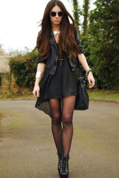 Tough Girl Style, Rocker Chic Outfits, Stile Hippie Chic, Stil Rock, Svarta Outfits, Rocker Chic Outfit, Lydia Millen, Rocker Chic Style, Sheer Black Tights