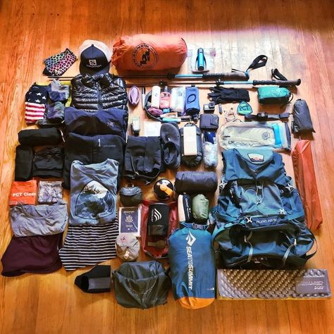 Pct Trail, Pacific Coast Trail, Backpacking Gear List, Camping Gear Diy, Best Hiking Backpacks, Outdoor Adventure Gear, Hiking Training, Osprey Packs, Gear List