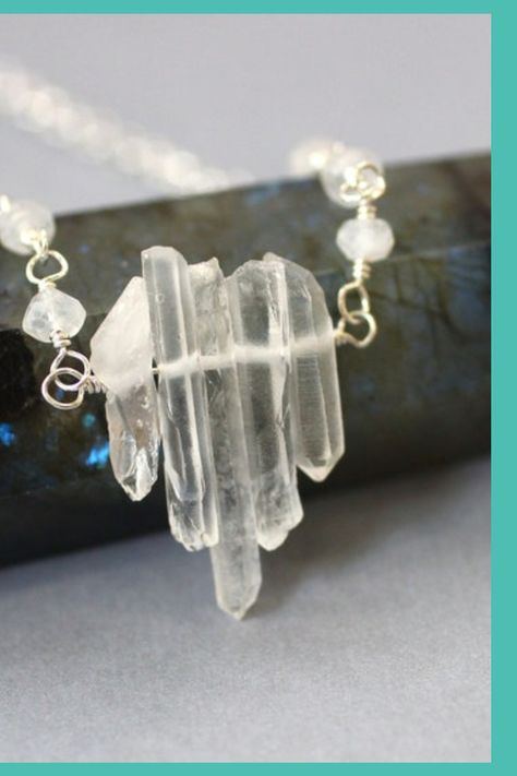 Clear Quartz Jewelry, Quartz Point Necklace, Clear Quartz Necklace, Raw Crystal Necklace, Clear Quartz Point, Boho Chic Jewelry, Quartz Jewelry, Bohemian Necklace, Chic Jewelry