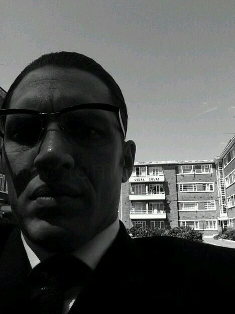 Ron selfie Tumblr, Avan Jogia, Ron Kray, Ronnie Kray, Legend 2015, Tom Hardy Legend, The Krays, Tom Hardy Hot, 2 Brothers