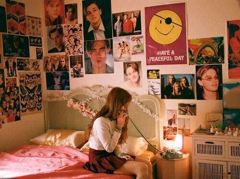 #wattpad #random this is a tutorial on how to be that aesthetic vintage person. i will/do a lot of tutorials on aesthetics so go check those out :))) Bedroom, On The Phone, Aesthetic Bedroom, A Girl, Bed, Wall