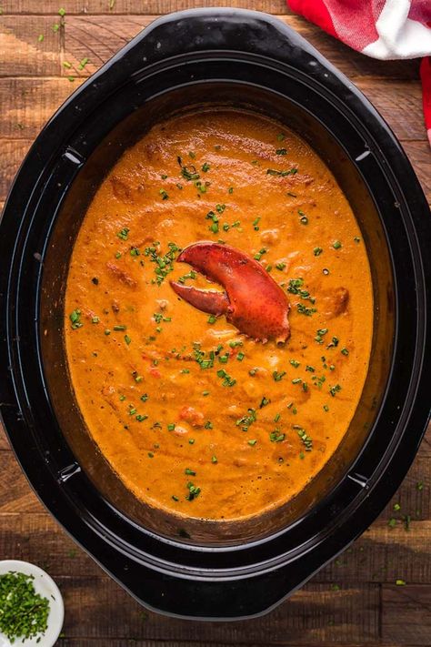 Not only is this slow cooker Key West crab and lobster bisque easy to make but it’s supremely satisfying too! Every mouthful of this crockpot seafood bisque boasts seafood flavours and a rich, creamy texture you will love. This creamy seafood soup is the best bisque recipe, so add it to the menu soon! ry this tomato bisque with crab and lobster for yourself. I promise this is going to be the best slow cooker key west crab and lobster bisque you ever tasted! #lobster #crab #slowcooker #crockpot Crockpot Lobster Bisque, Lobster Bisque Crockpot, Crockpot Seafood, Lobster Bisque Recipe, Bisque Soup Recipes, Creamy Seafood, Veg Meals, Bisque Soup, Crab Bisque