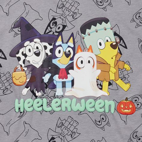 Halloween Bluey Party, Bluey Halloween Wallpaper, Bluey Trunk Or Treat, Bluey Shoes, Halloween Bluey, Actividades Halloween, Halloween Imagenes, Bluey Halloween, Dulces Halloween