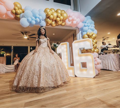 Sweet 16 Party Dresses Long, Candy Sweet 16 Theme, Pink Sweet 16 Dresses Black Women, Ballroom Sweet 16, Sweet 16 Black Women Party, Sweet 16 Black Girls Dresses, Sweet 16 Color Ideas, Birthday Dresses Sweet 16, Things To Do At A Sweet 16 Party