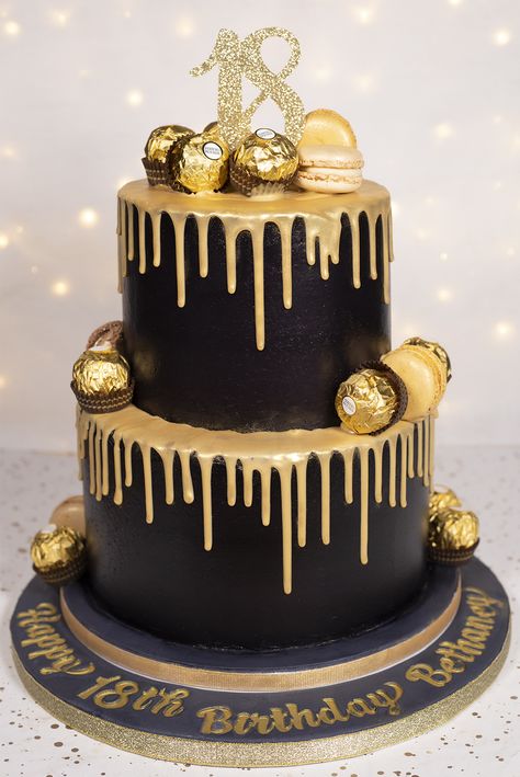 Cake Ideas Black And Gold, Black And Gold Birthday Cake, Golden Birthday Cakes, Black And Gold Birthday, Red Birthday Cakes, Black And Gold Cake, Modern Birthday Cakes, Nursing Cake, 18th Cake