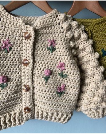 Crochet Sweater Design, Crochet Baby Sweater Pattern, Crochet Baby Jacket, Crochet Baby Sweaters, Baby Cardigan Pattern, Baby Booties Knitting Pattern, Crochet Shrug Pattern, Crochet Baby Cardigan, Crochet Poncho Patterns