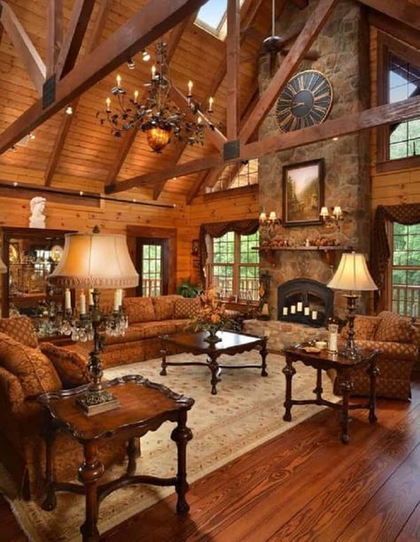 Cabin Great Room, Log Cabin Living Room, House Beautiful Living Rooms, Cabin Homes Interior, Log Home Interior, Cabin Loft, Cabin Fireplace, Cabin Interior Design, Log Cabin Living