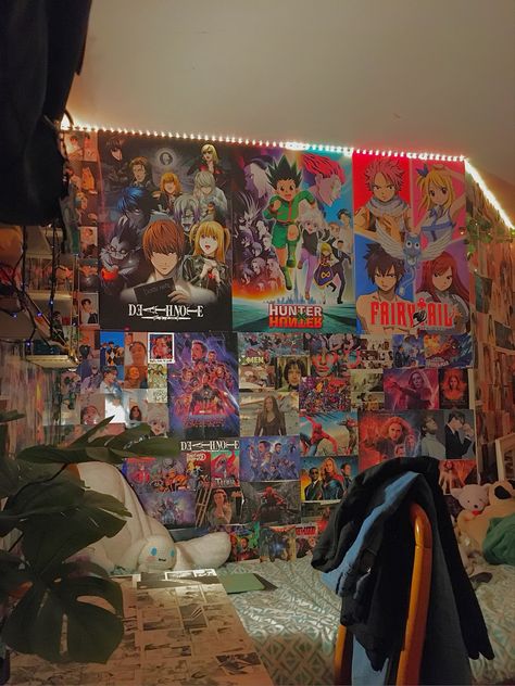 With a bit of marvel lol Room Ideas For Anime Fans, Small Anime Room Ideas, Room Ideas Marvel, Anime Room Inspiration, Bedroom Ideas Anime, Anime Room Aesthetic, Marvel Room Ideas, Anime Room Ideas, Marvel Room Decor