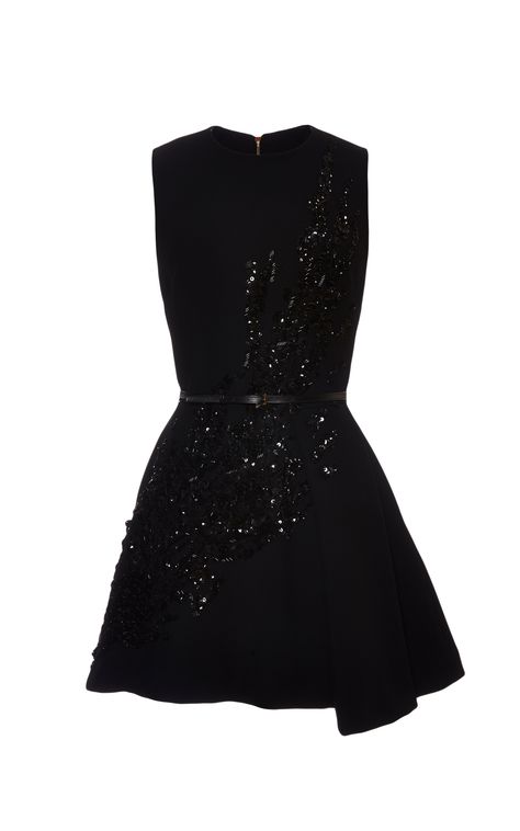 Embroidered Black Stretch Cady Mini Dress by Elie Saab for Preorder on Moda Operandi Elie Saab Spring, Elie Saab Mini Dress, Wow Dresses, Elie Saab Dresses, Elie Saab Resort, Look Boho Chic, Evening Mini Dresses, Iconic Dresses, Look Boho