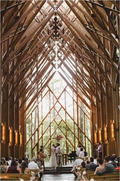 Intimate anthony chapel wedding in woods Anthony Chapel Arkansas, Anthony Chapel, Chapel In The Woods, Glass Chapel, Wedding Chapels, Modern Church, Cathedral Wedding, Arkansas Wedding, Wedding Venue Inspiration