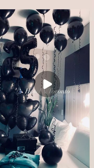 Hotel Room Anniversary Ideas, Condo Birthday Decorations, Decorating Hotel Room For Birthday, Hotel Room Decorations Romantic For Him, Bedroom Birthday Decorations Boyfriend, Hotel Room Birthday Decoration For Men, Boyfriend Birthday Decorations, Hotel Decorations For Boyfriend, Decorated Hotel Room For Boyfriend