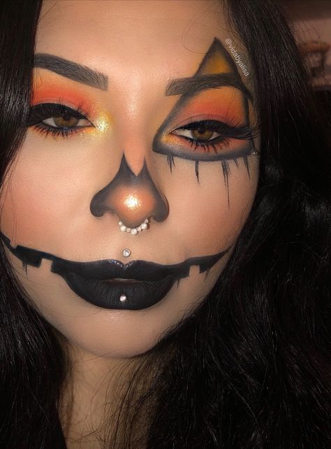 Halloween makeup inspo. Follow me @vidabyalisa Pumkin Makeup Halloween Face Paintings, Trick Or Treat Makeup Ideas, Scarecrow Halloween Makeup Looks, Pumkin Makeup Cute, Halloween Makeup Jack O Lantern, Halloween Makeup Looks Orange, Cute Halloween Makeup Looks Easy Pumpkin, Jack O Lantern Face Makeup, Cute Basic Halloween Makeup