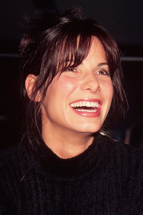 Sandra Bullock, Sandra Bullock Hair, Larry Wilcox, Diane Lane, 90s Hairstyles, Matthew Mcconaughey, Celebrity Babies, Old Actress, Girl Crush