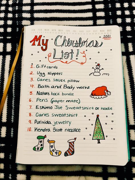 Christmas List Ideas Decoration, Christmas List On Paper Ideas, Christmas Wishlist Writing Ideas, What To Add To My Christmas List, Cute Ways To Make A Christmas List, Aesthetic Christmas Wishlist Notes, Bucket List Ideas Christmas, How To Make A Cute Christmas List, Cute Christmas List Ideas Drawing